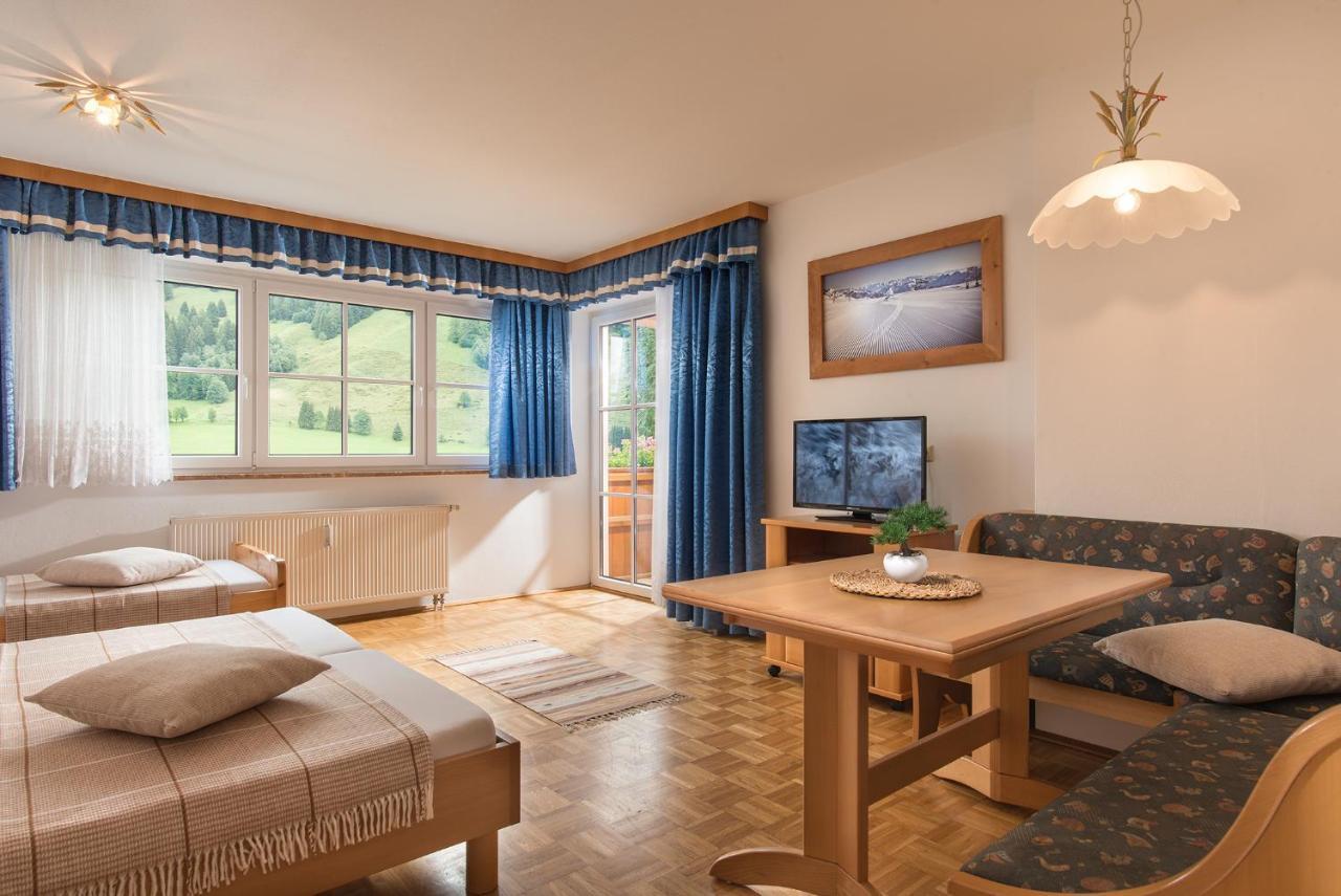 Ferienwohnung Salzburg Фуш-ан-дер-Гросглокнерштрассе Экстерьер фото